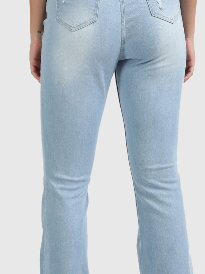 Cotton Jeans with Cropped Boot Cut and Damage image number 3